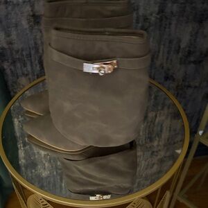 Cape Robbin Dark Brown Ankle Boots